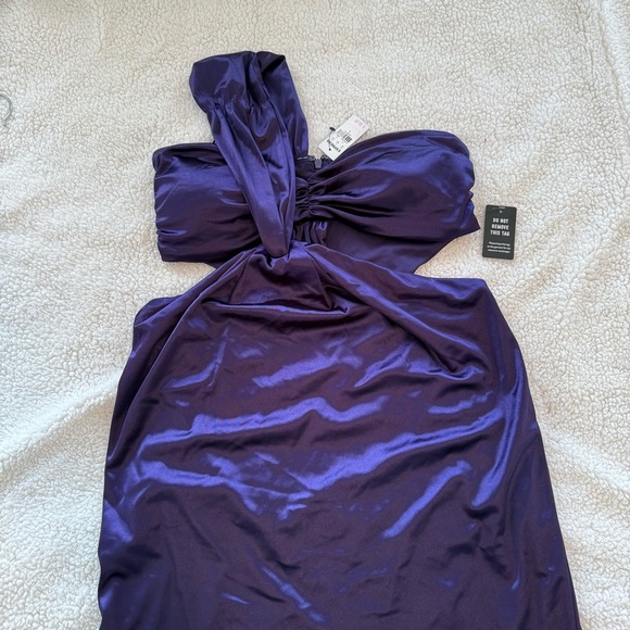 Express One Shoulder Purple Formal Dress - Picture 4 of 9